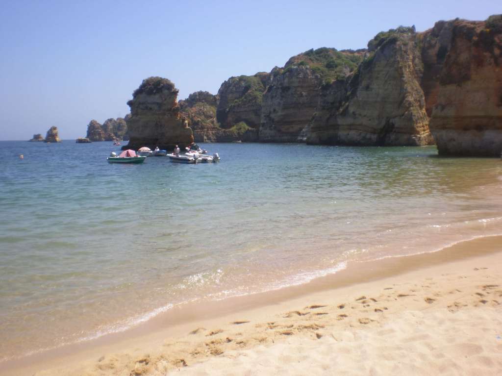 Praia Dona Ana