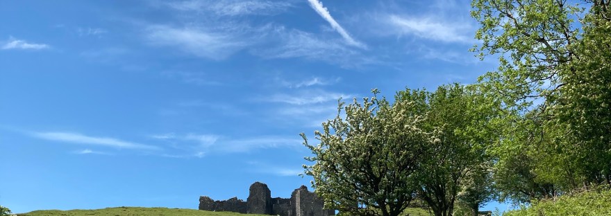 Carreg Cennen Castle