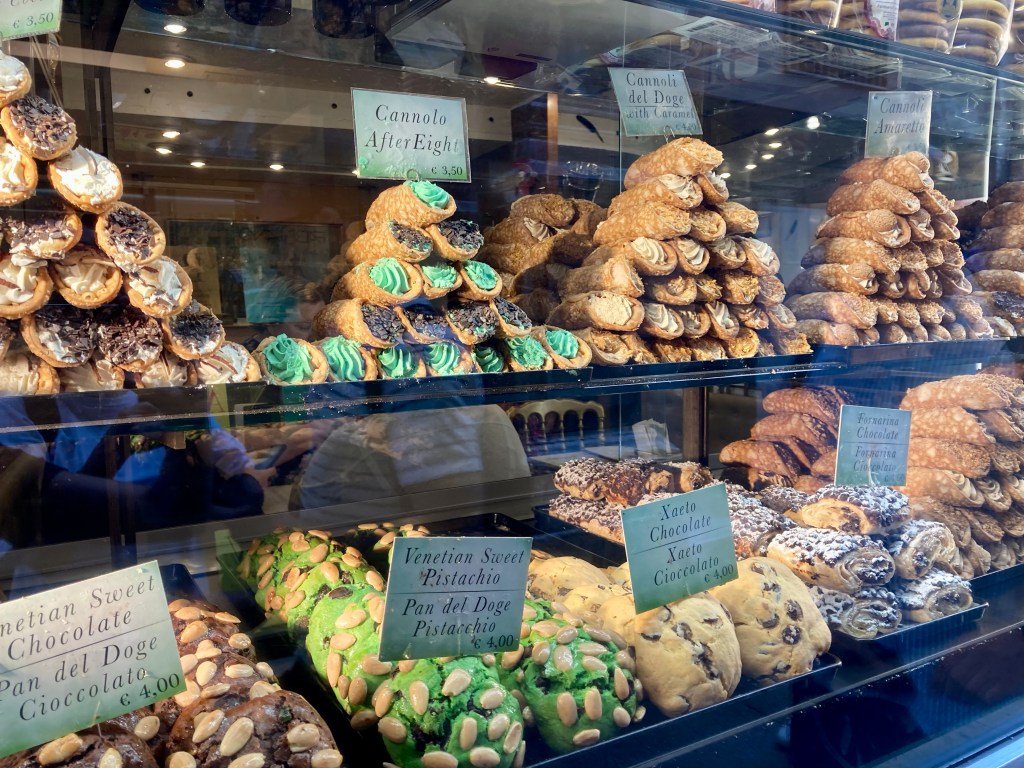 Cannoli shop in Venice