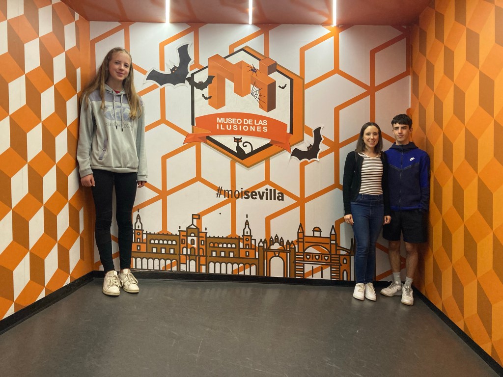 Museo de las Ilusions in Seville